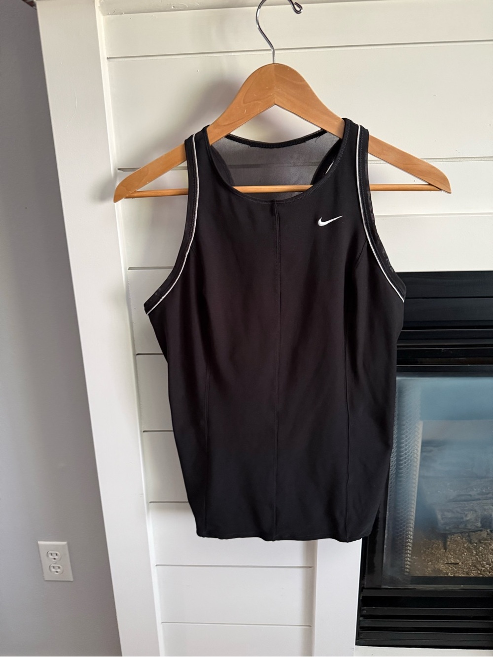 Nike Black & white  detail Women's Racerback Performance running Tank  (12-14)
